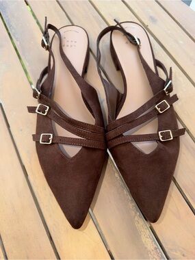 Women's Pointed Slingback Flats in Brown size 9.5